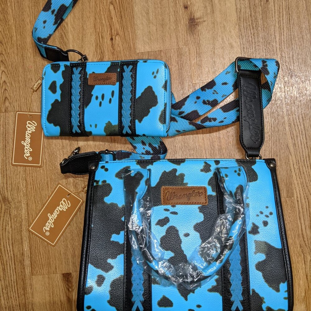 Wrangler purse and wallet